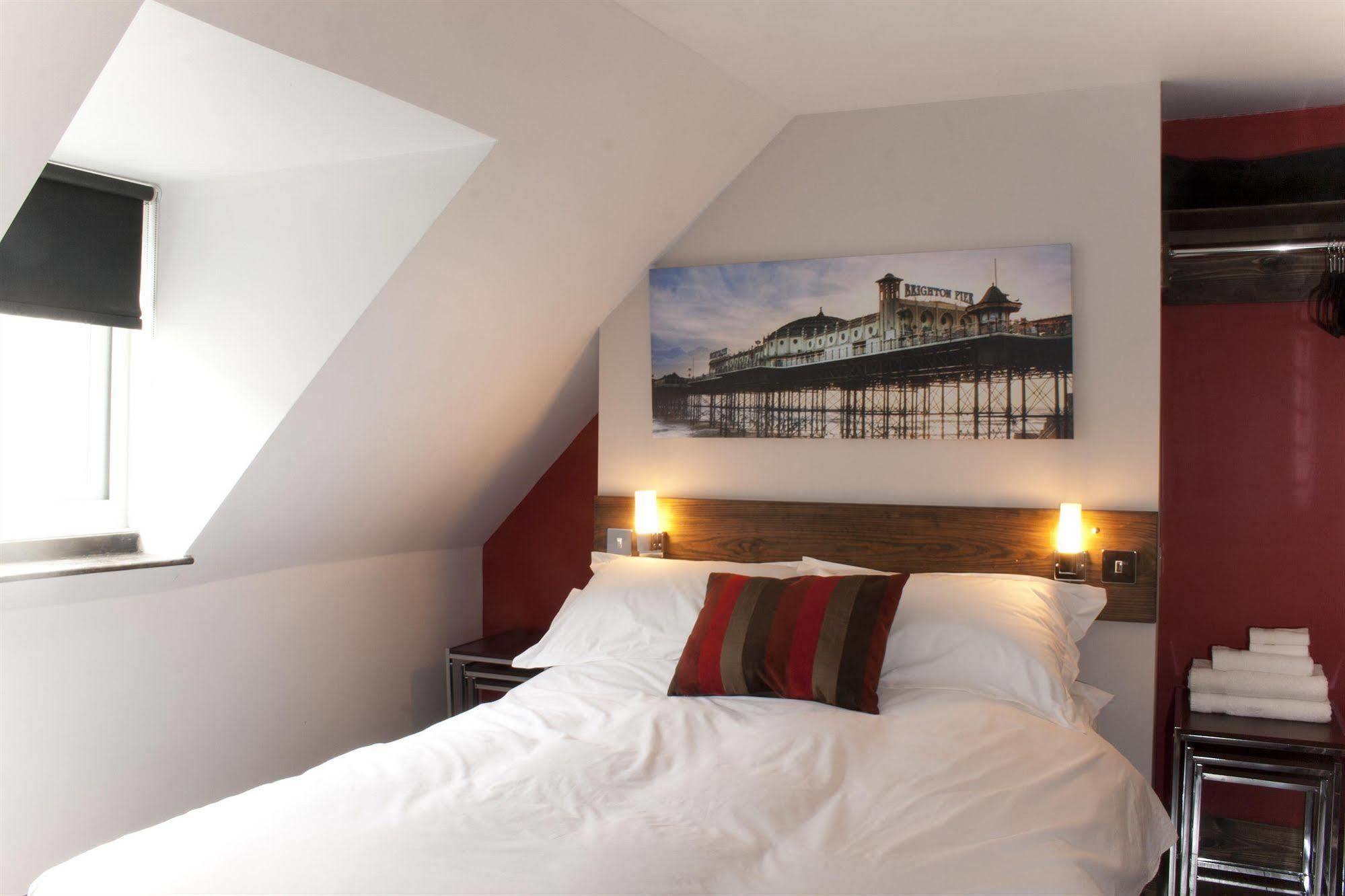 Guest And The 4* Hove